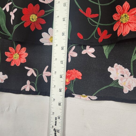 Torrid Chiffon V Neck Black Floral Blouse Women's 1x Shirt Top High Low Whimsy - Picture 4 of 7